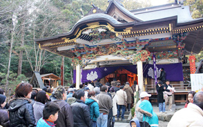 新年开运祈愿祭（宝登山神社）