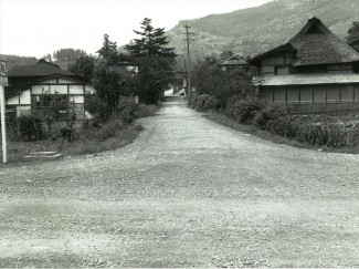 駅入口信号（宝登山方面）（旧）